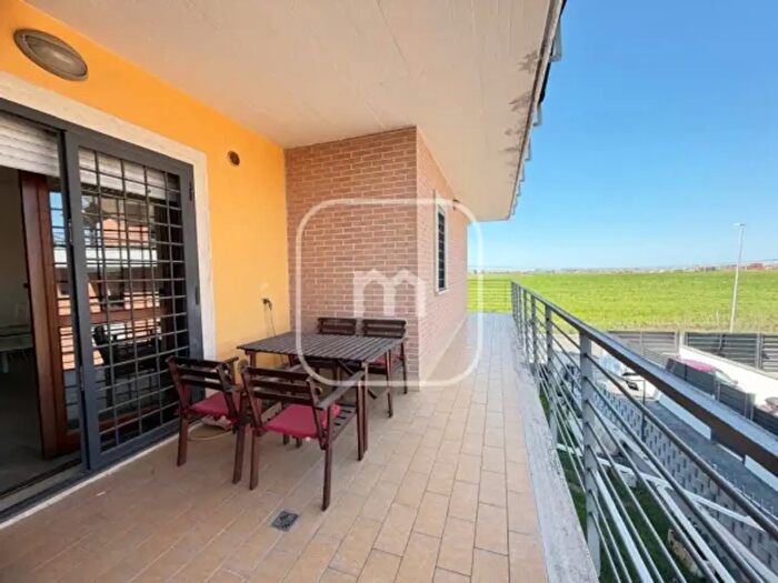 Appartamento bilocale in vendita in Via Avola, Roma