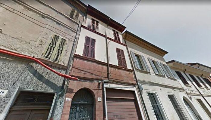Casa con 6 locali in vendita in Via Giuseppe Miller, Forli