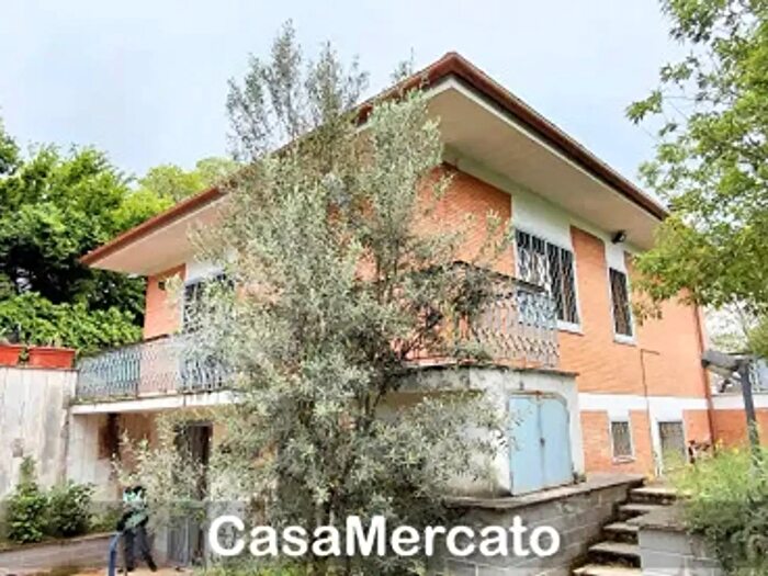 Casa con 6 locali in vendita in Via delle Rose, Rocca Di Papa