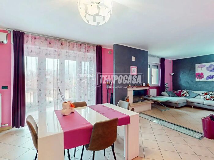 Appartamento con 5 locali in vendita in Via Cascina Nuova, Bruino