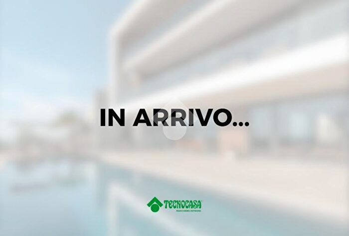 Appartamento trilocale in vendita in Via Rovigo, Jesolo