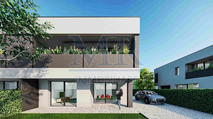 Casa con 6 locali in vendita in Via Ugo Foscolo, Albignasego