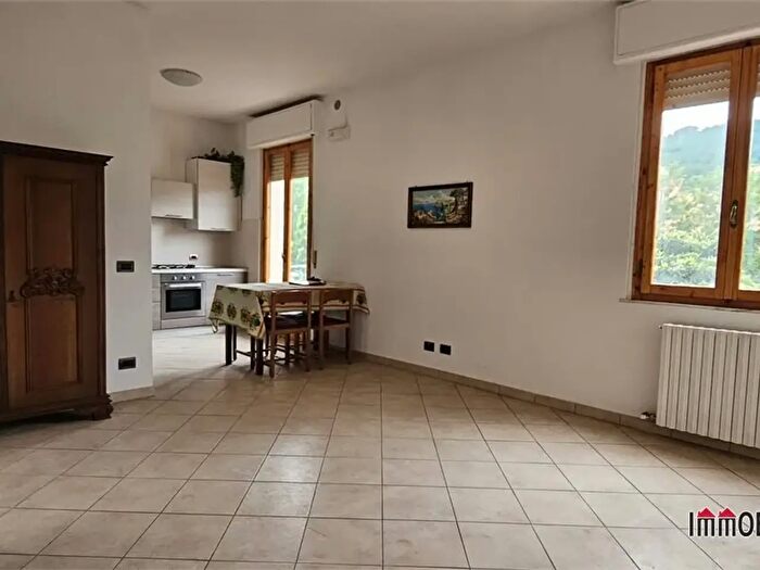 Appartamento trilocale in vendita in Poggibonsi