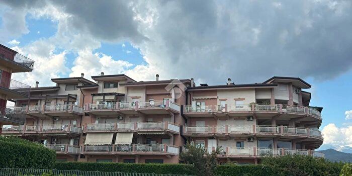 Appartamento con 5 locali in vendita in Via Ilaria Alpi, Cassino
