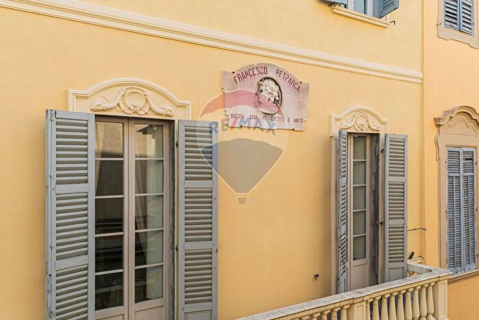 Appartamento bilocale in affitto in Via Francesco Petrarca, Parma