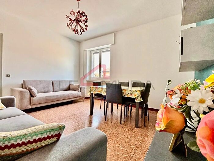 Appartamento con 6 locali in vendita in Sorga