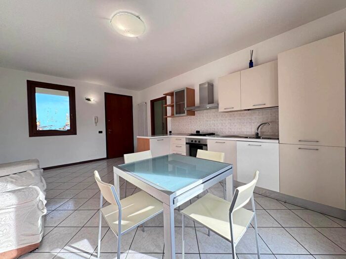 Appartamento trilocale in affitto in Ospedaletto Euganeo, Ospedaletto Euganeo