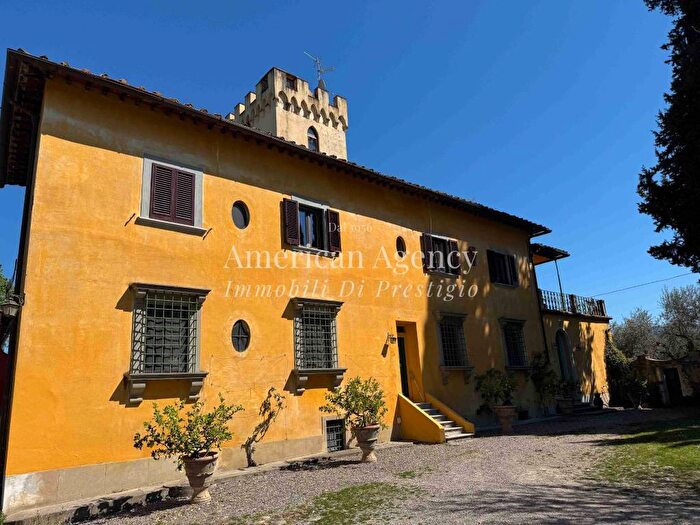 Appartamento con 5 locali in affitto in Via di Villamagna, Villamagna Albereta, Firenze