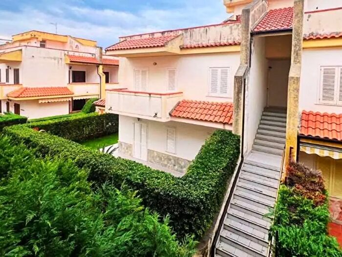 Appartamento trilocale in vendita in Via Campo Volo, Scalea