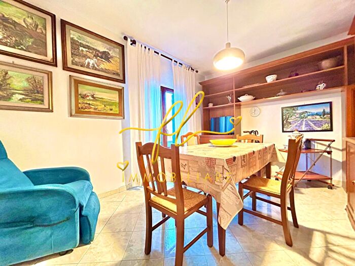 Appartamento con 5 locali in vendita in Rio