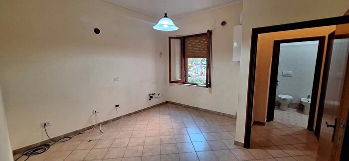 Appartamento bilocale in vendita in Via Maggio, Rapolano Terme