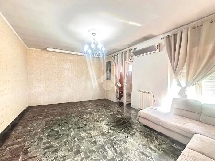 Appartamento quadrilocale in vendita in Via Giuseppe Verdi, Casoria