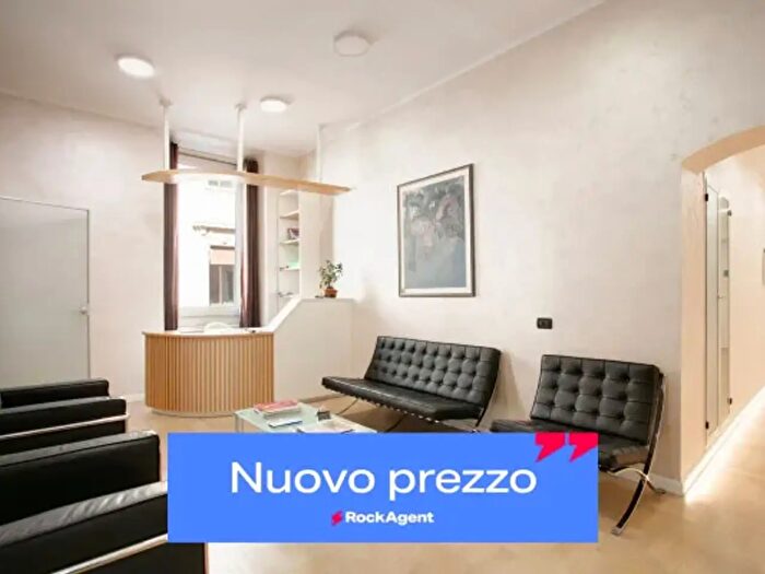 Appartamento quadrilocale in vendita in Via Luciano Manara, Roma