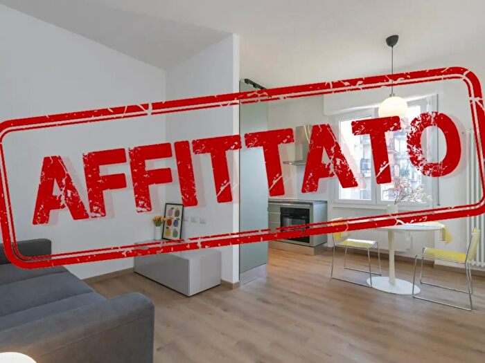 Appartamento bilocale in affitto in Via dellAllodola, Milano