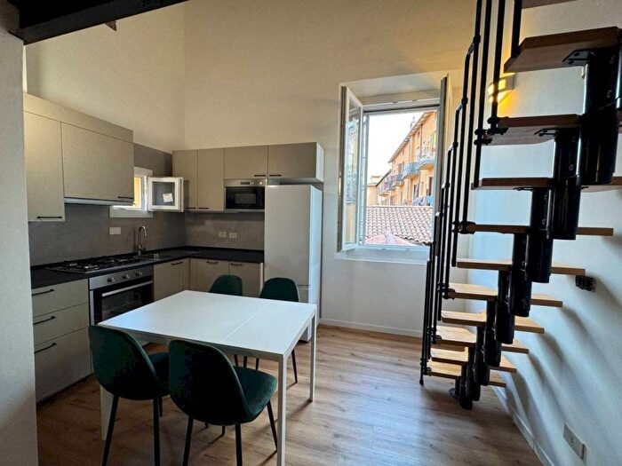 Appartamento monolocale in affitto in via del Borgo di San Pietro, Irnerio, Bologna