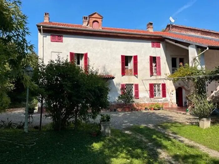Casa con 6 locali in vendita in Via Martinotta, Alessandria