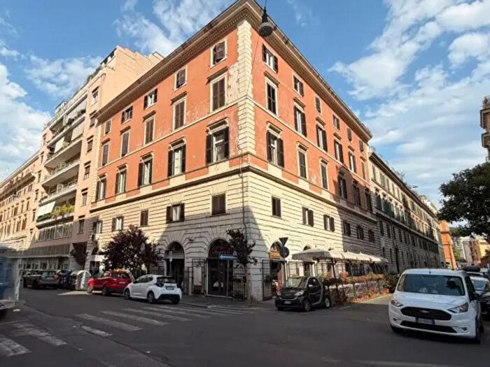 Appartamento bilocale in vendita in Via Alessandria, Roma