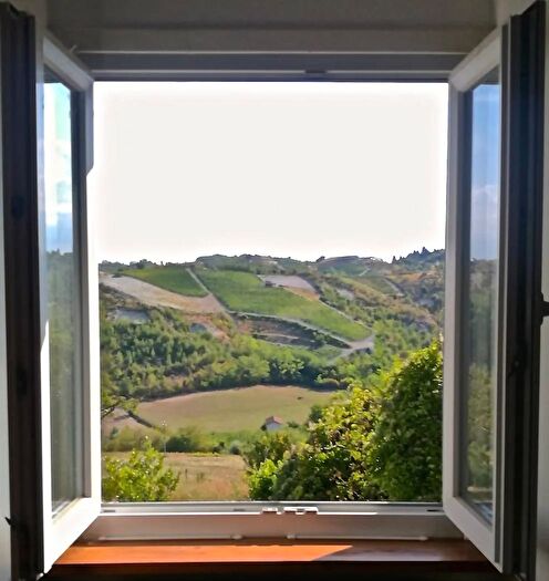 Appartamento con 6 locali in vendita in Via ai Monti Bosio, Bosio