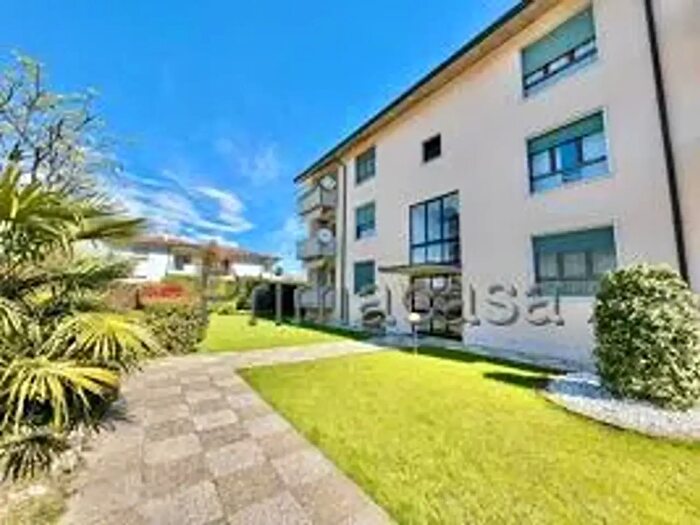 Appartamento trilocale in vendita in Via Giuseppe Garibaldi, Bovolone