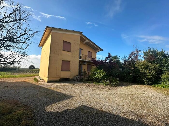 Casa con 6 locali in vendita in Via Bolzanina, Forli