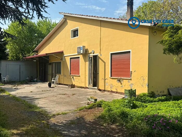 Casa quadrilocale in vendita in Via Argine, Pozzonovo