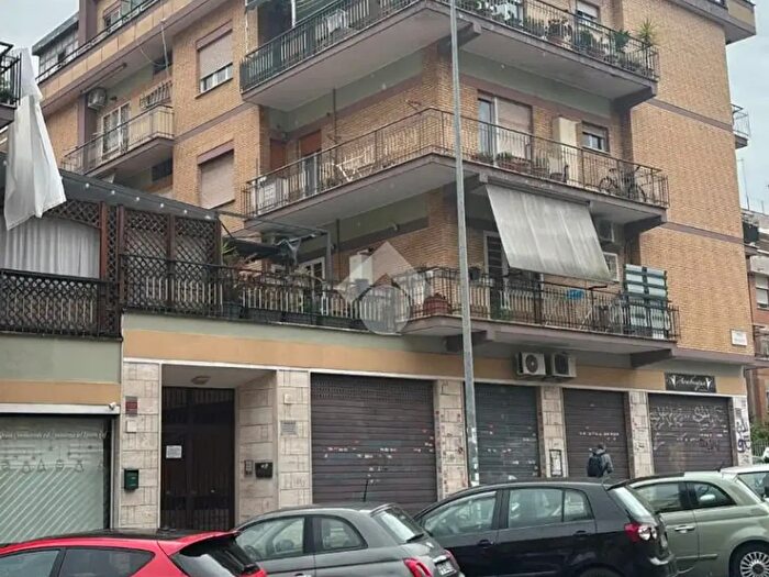 Appartamento monolocale in vendita in Via dei Giunchi, Roma