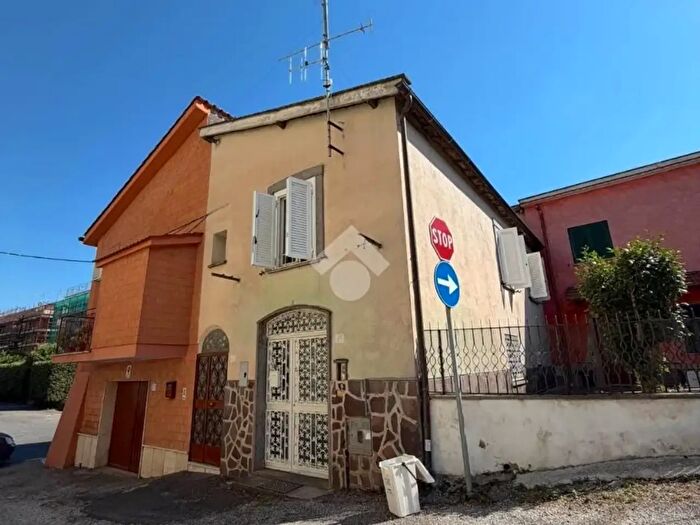 Casa trilocale in vendita in Via della Selva, Genzano Di Roma