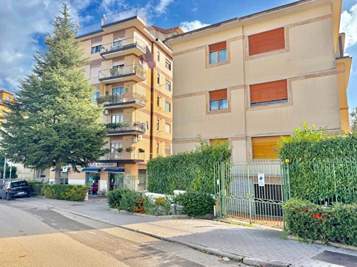 Appartamento trilocale in affitto in Via Cupa dell'Angelo, Sala Mellusi, Benevento