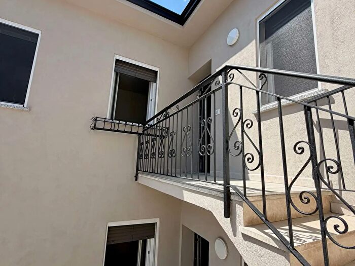 Appartamento trilocale in affitto in Via Prati, Crema