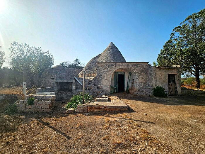 Casa quadrilocale in vendita in Carovigno