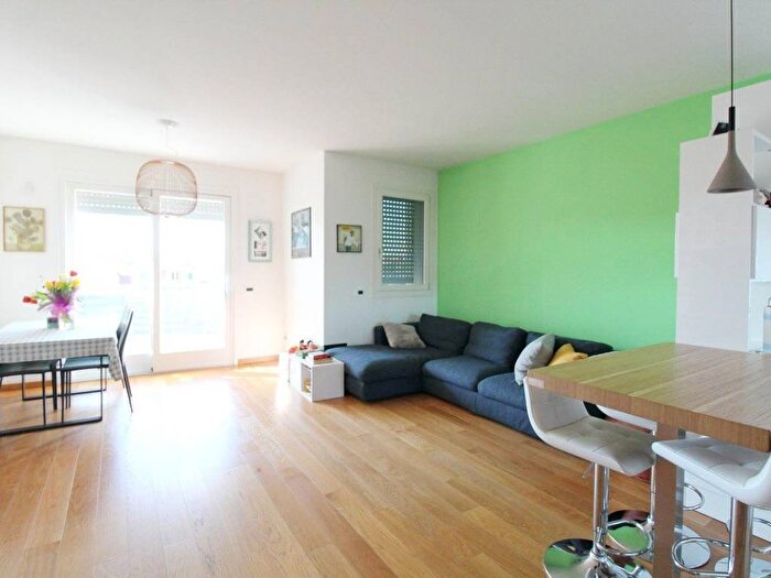 Casa trilocale in affitto in Buco del Signore Acque Chiare, Reggio Emilia