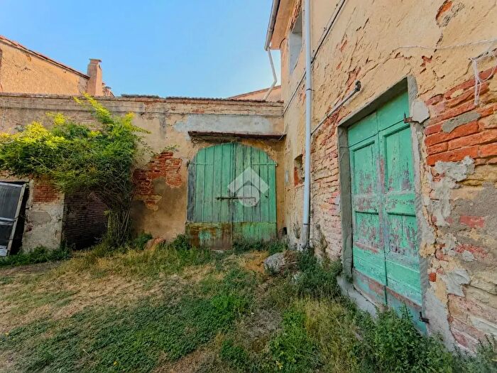 Appartamento con 5 locali in vendita in Via Pisana Livornese Nord, Collesalvetti