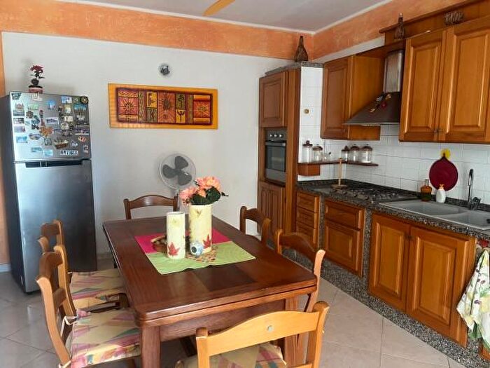 Appartamento con 5 locali in vendita in Via Nicolò Copernico, Alghero