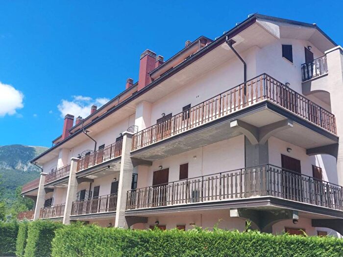 Appartamento bilocale in affitto in Via San Pasquale, Centro, Rocca di Mezzo