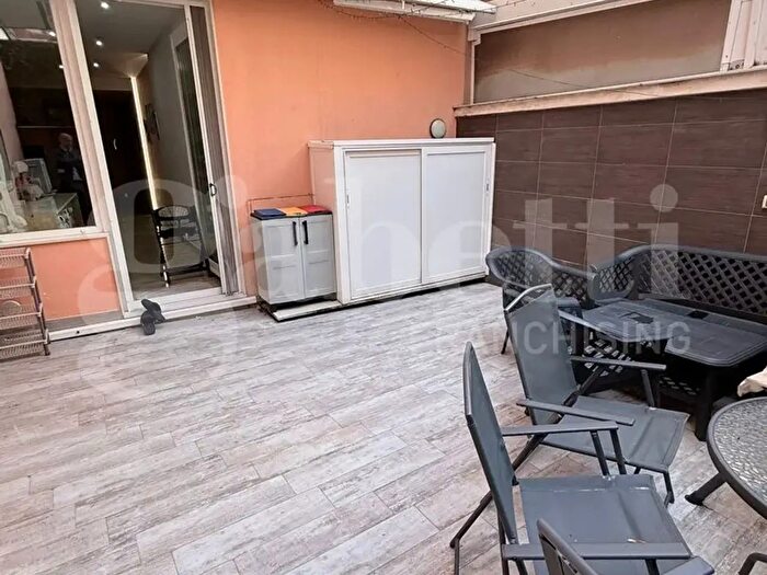 Appartamento trilocale in vendita in Via Salvatore Prascina, Barletta