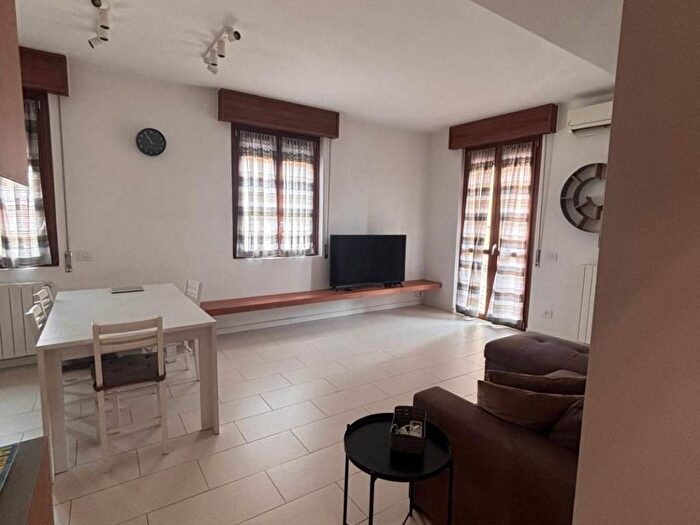 Appartamento trilocale in affitto in Via Sant'Ambrogio, Canovine, Bergamo