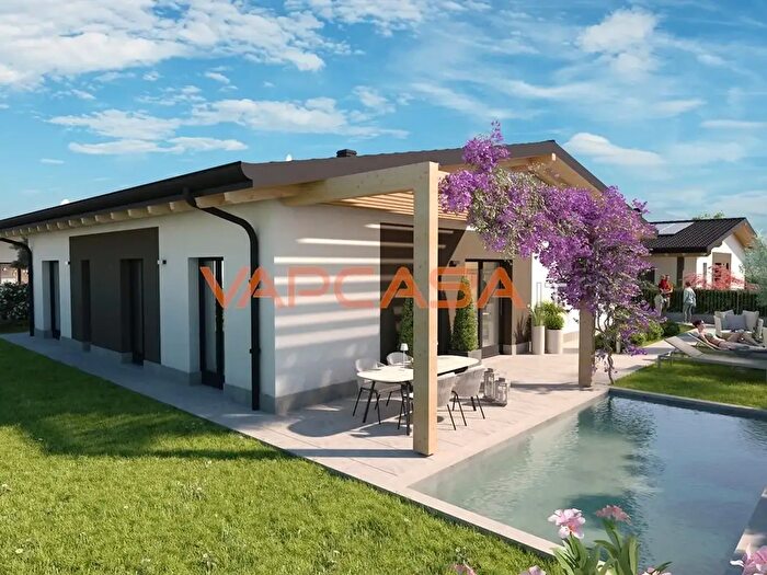 Casa con 5 locali in vendita in Via Franco Bonari, Palazzolo SullOglio