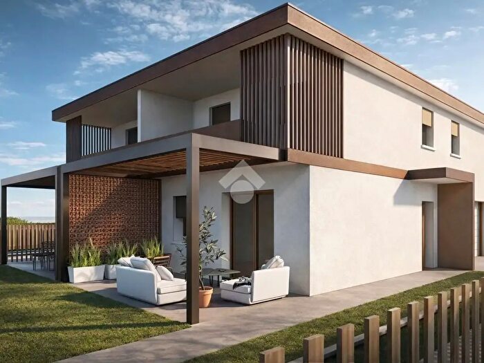 Casa quadrilocale in vendita in Via Gianfranco Miglio, Oppeano