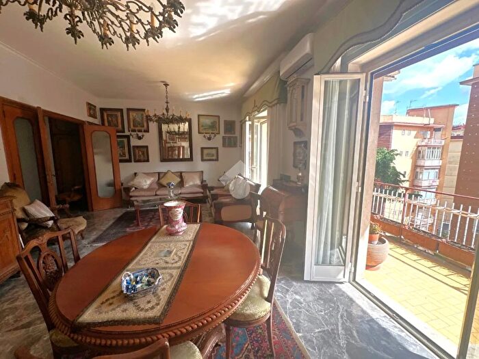 Appartamento quadrilocale in vendita in Via Francesco Netti, Napoli