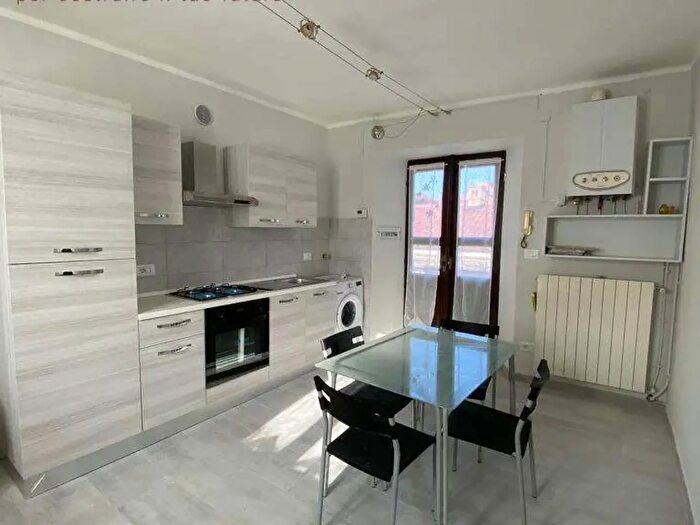 Appartamento bilocale in affitto in Piazza San Donato, Pinerolo