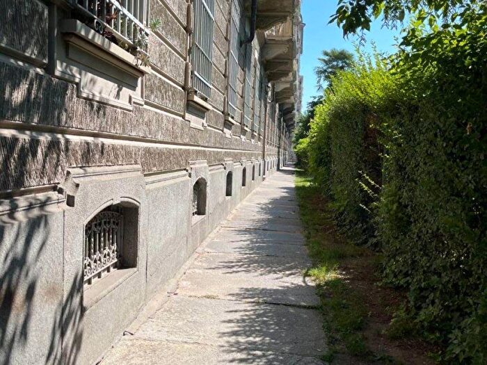 Appartamento quadrilocale in affitto in Lungo Po Niccolò Machiavelli, Vanchiglia, Torino