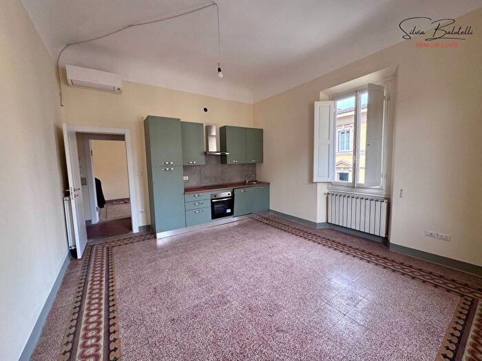 Appartamento quadrilocale in affitto in Via Fra' Giovanni Angelico, Beccaria Colombo, Firenze
