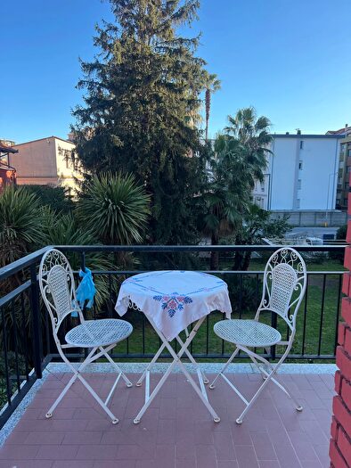 Appartamento bilocale in vendita in Via del Cigno, Finale Ligure