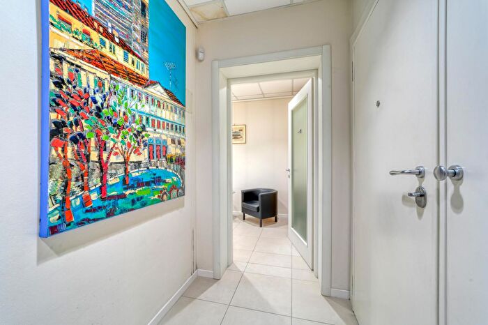 Appartamento con 5 locali in vendita in Via fra G Eremitano, Padova