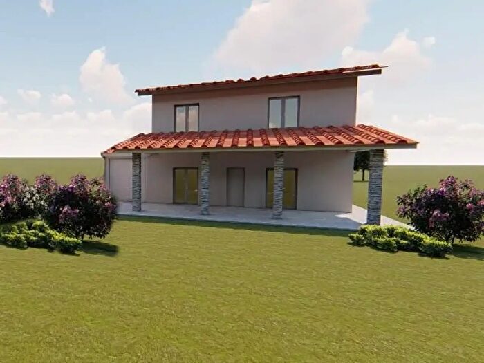 Casa con 5 locali in vendita in Capannori