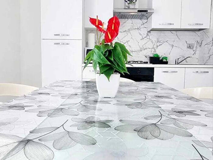 Appartamento quadrilocale in vendita in Reggio Emilia