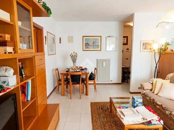 Appartamento trilocale in vendita in Via Trieste, Rovereto