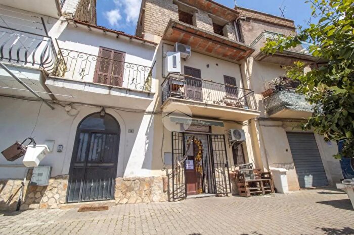 Appartamento trilocale in vendita in Via Francesco Baracca, Marcellina