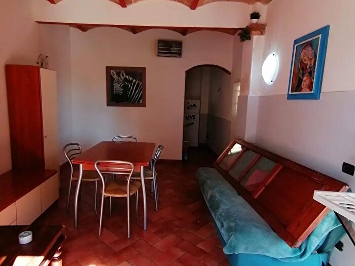 Appartamento quadrilocale in vendita in Terricciola