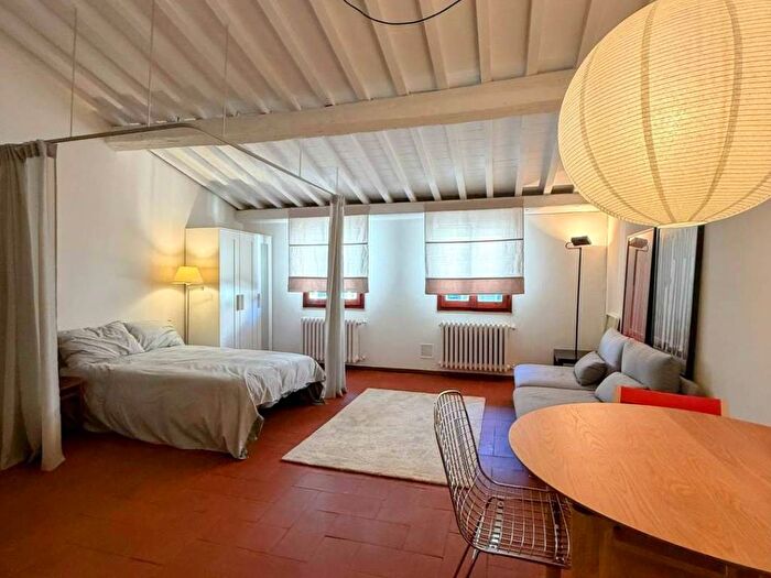 Appartamento monolocale in affitto in Via dellOrto, San Frediano, Firenze